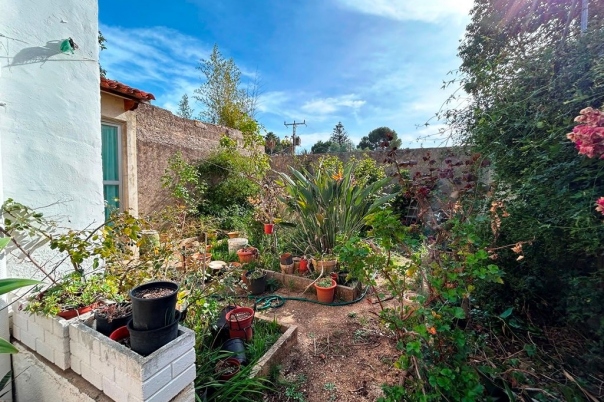 4 bed town_house in Sagra