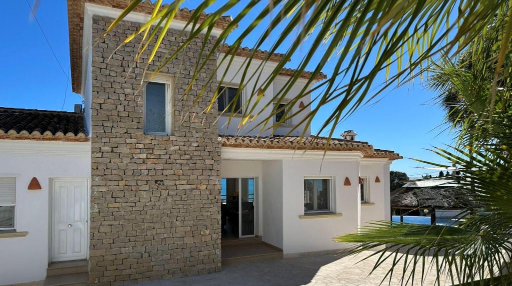 5 bed villa in Benissa