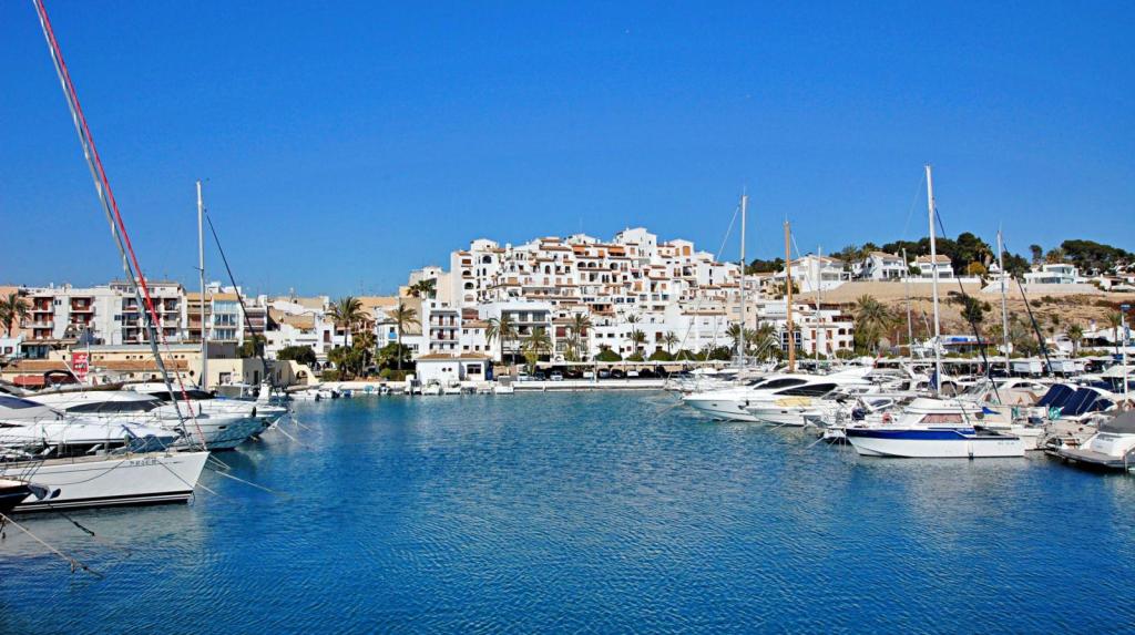 5 bed villa in Benissa