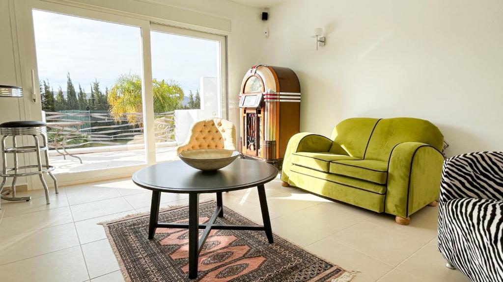 5 bed villas in Javea