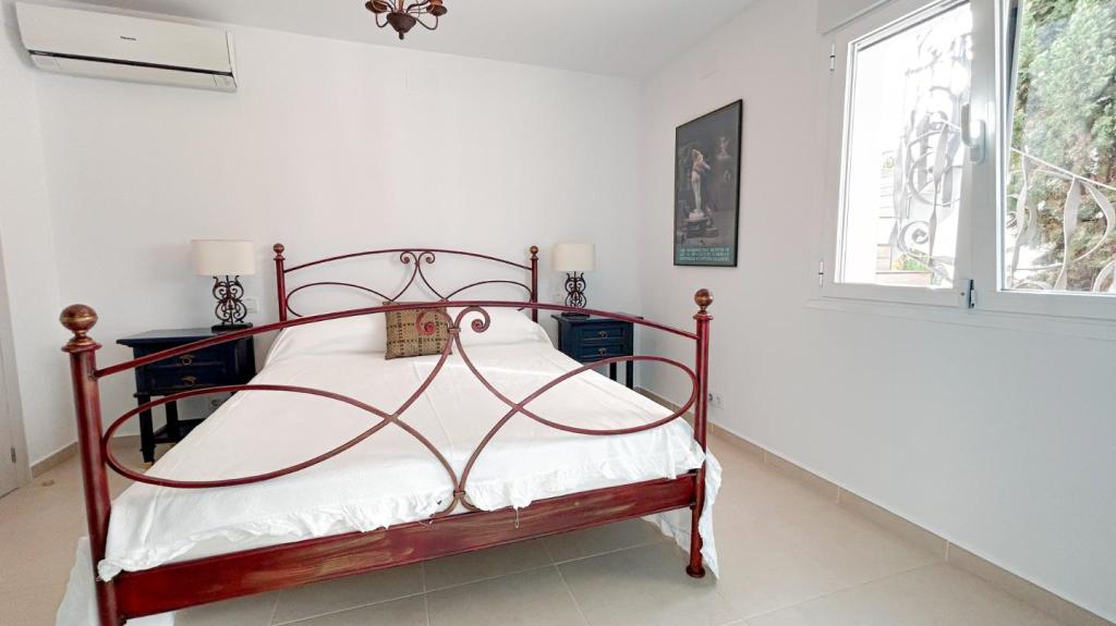 5 bed villas in Javea