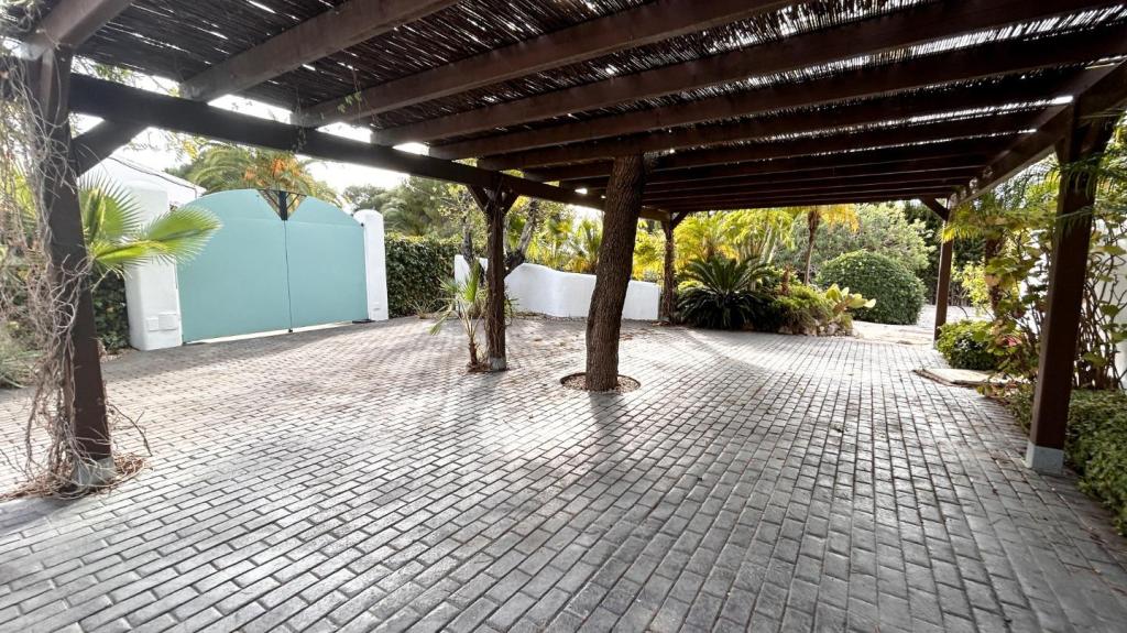 5 bed villas in Javea