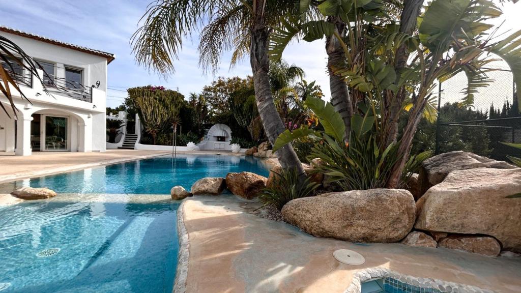5 bed villas in Javea