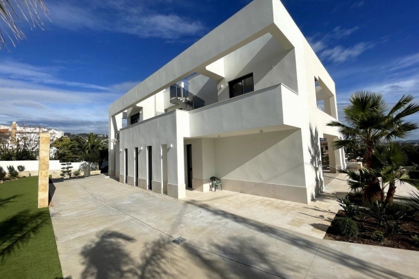 4 bed casa / chalet in Benissa