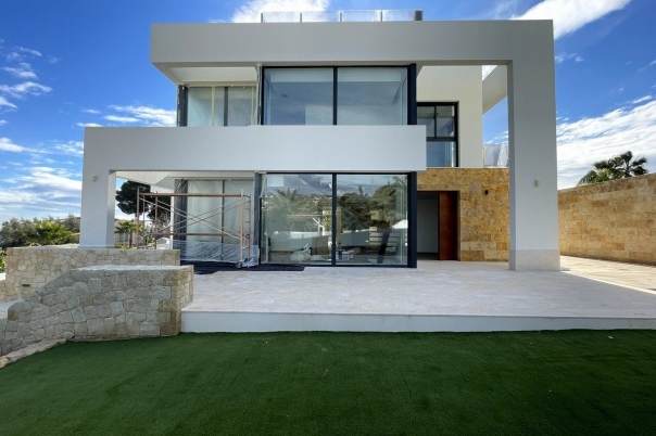 4 bed casa / chalet in Benissa