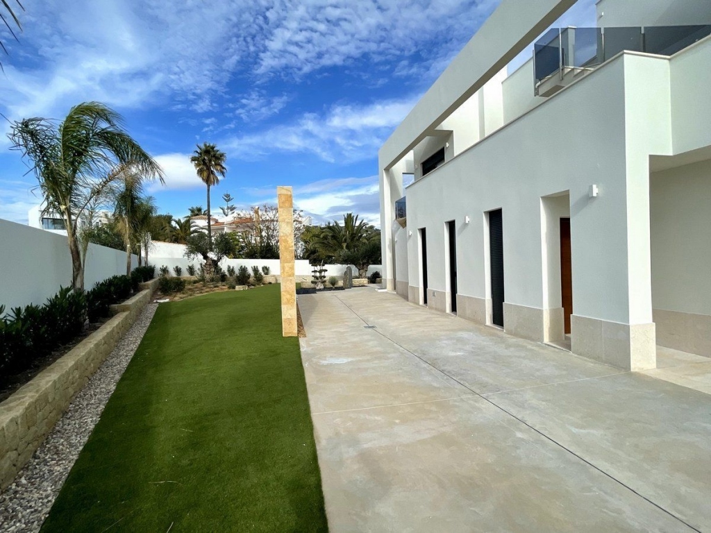 4 bed casa / chalet in Benissa