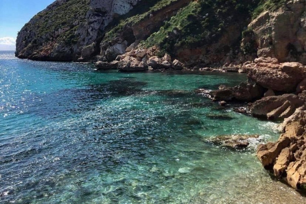Visiting Playa La Granadella Javea in the Summer