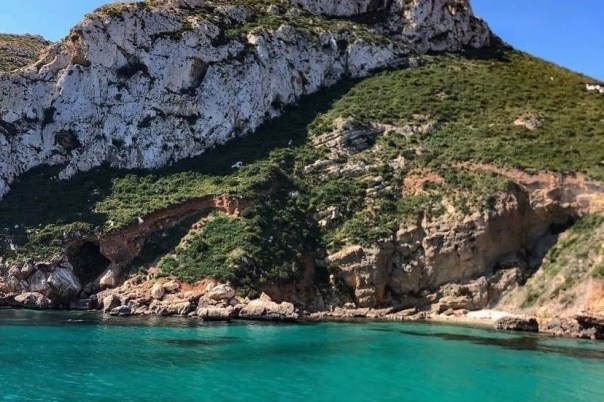 Visiting Playa La Granadella Javea in the Summer