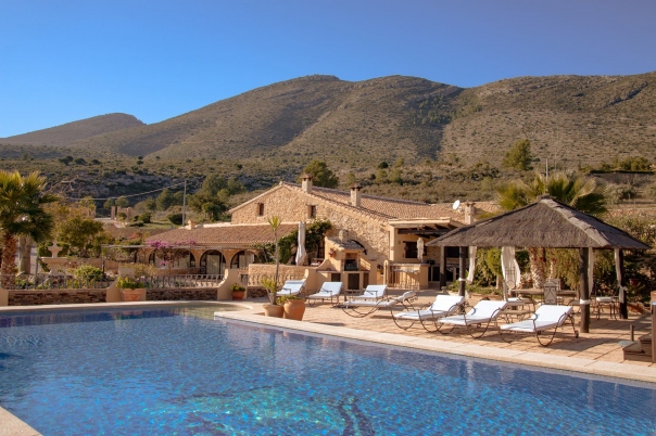8 bed finca in Benissa