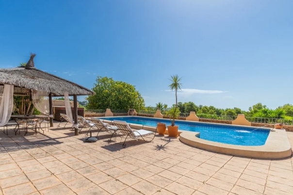 8 bed finca in Benissa
