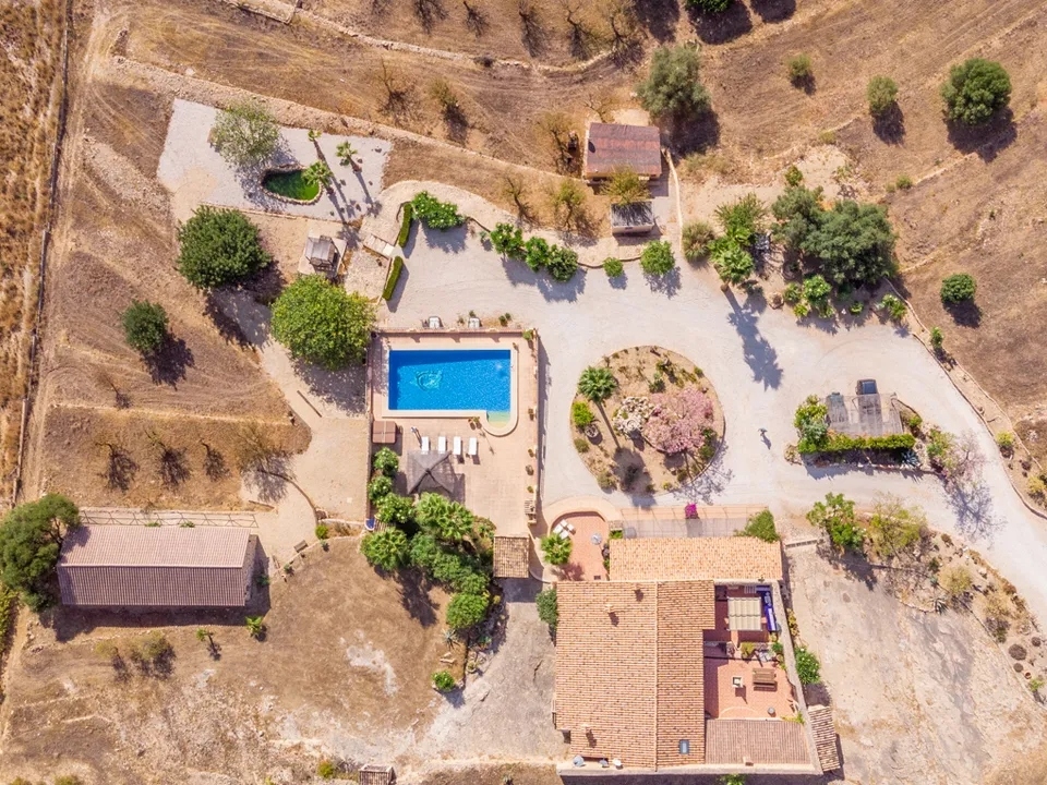 8 bed finca in Benissa