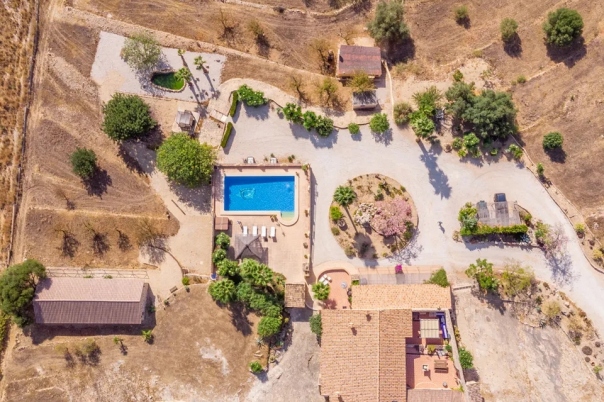 8 bed finca in Benissa