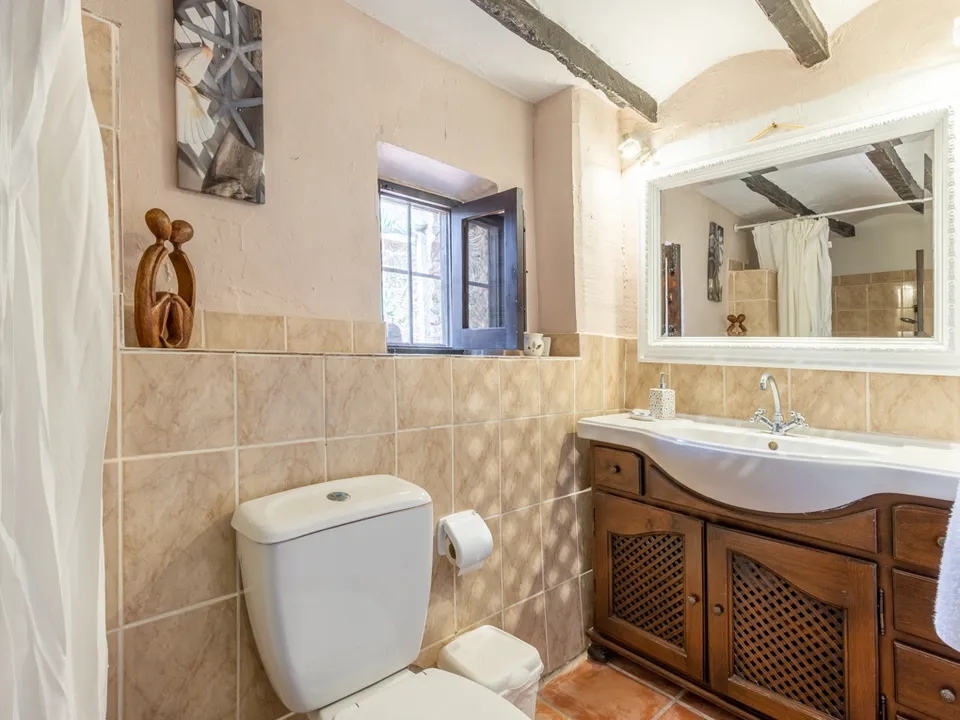 8 bed finca in Benissa
