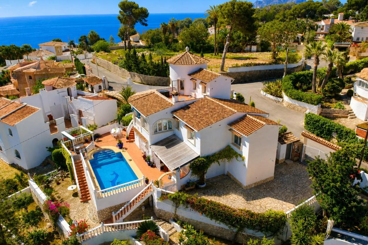 4 bed villas in Benissa