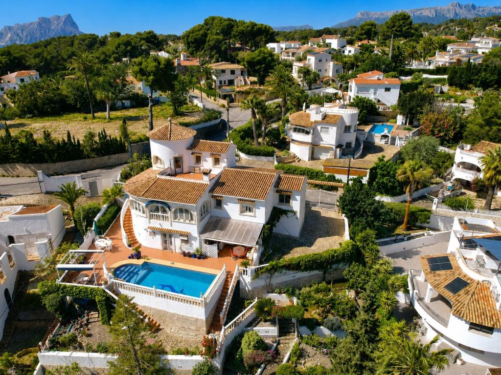 4 bed villas in Benissa