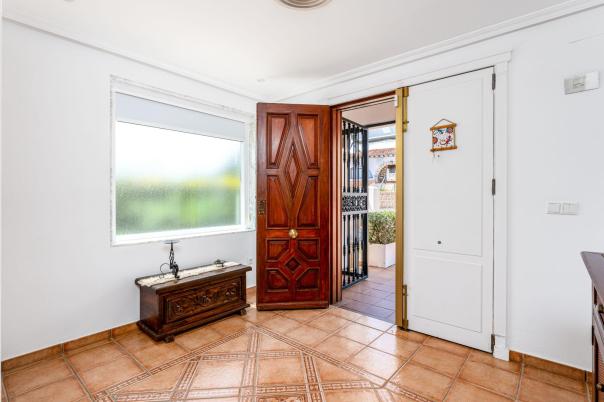 7 bed villa in Alfaz del Pi