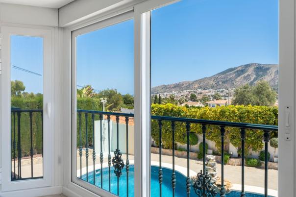 7 bed villa in Alfaz del Pi