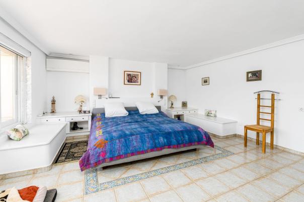 7 bed villa in Alfaz del Pi