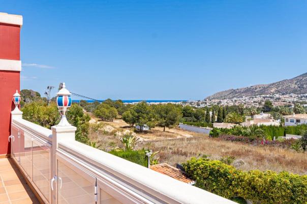 7 bed villa in Alfaz del Pi