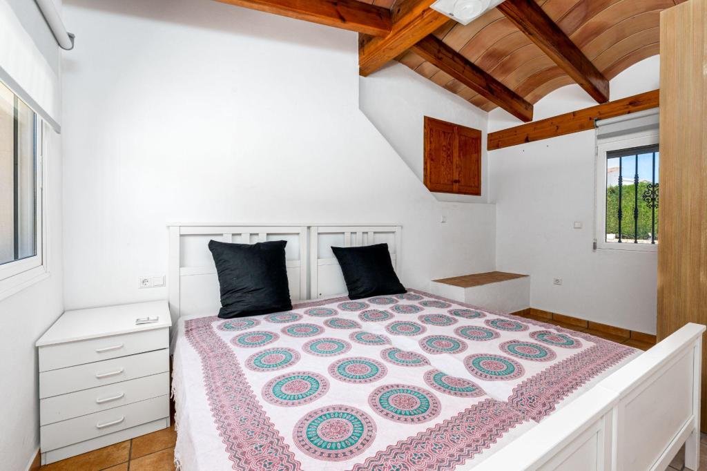 7 bed villa in Alfaz del Pi