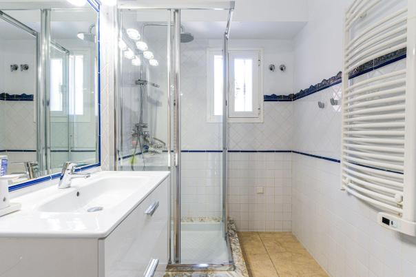 7 bed villa in Alfaz del Pi