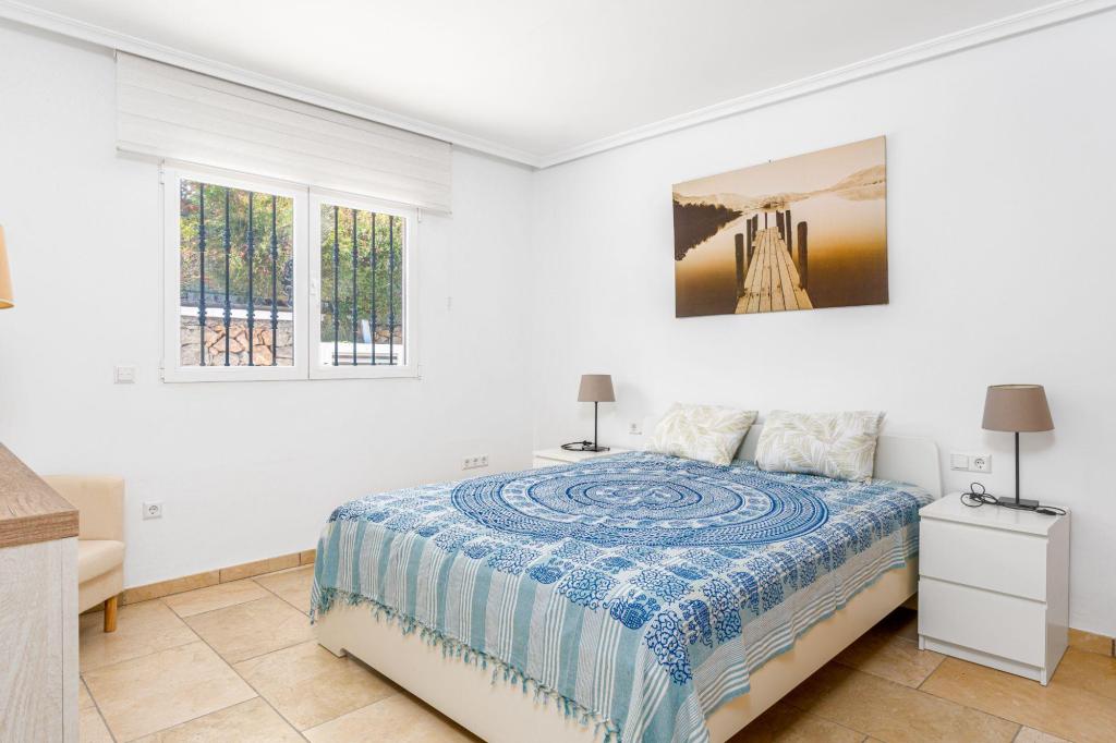 7 bed villa in Alfaz del Pi