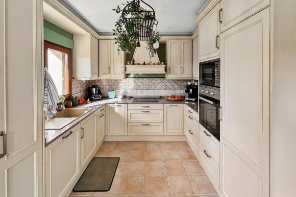 4 bed villa in Denia