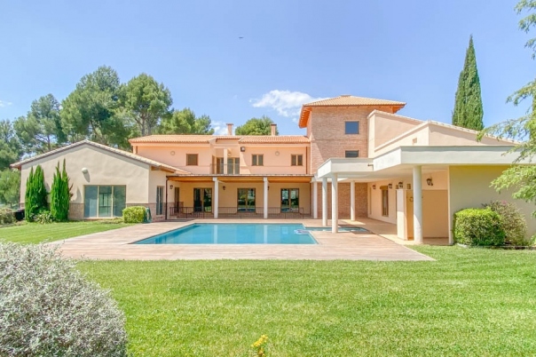7 bed villa in Penáguila