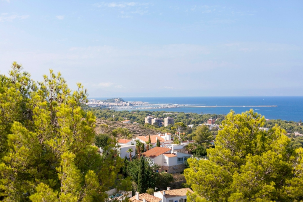 5 bed villa in Denia