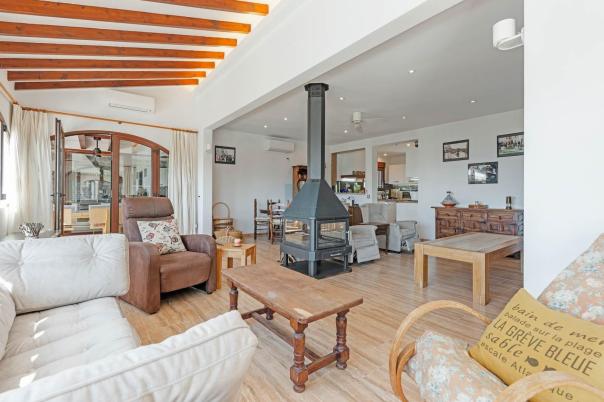 7 bed villas in Moraira