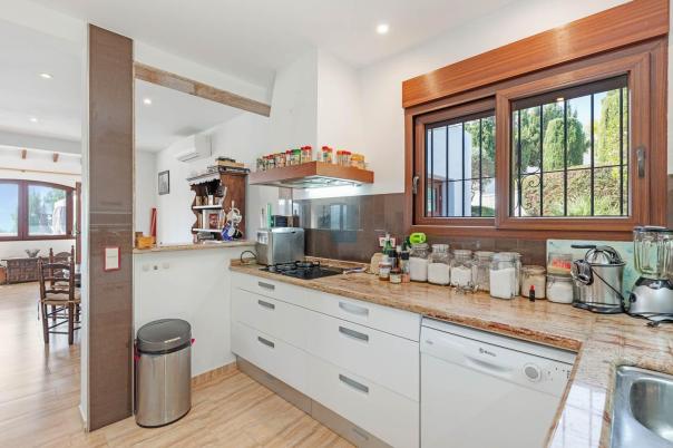 7 bed villas in Moraira