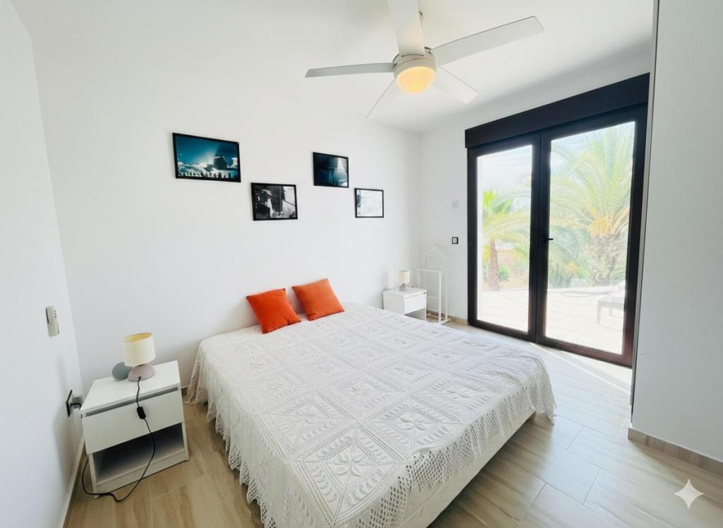 7 bed villas in Moraira