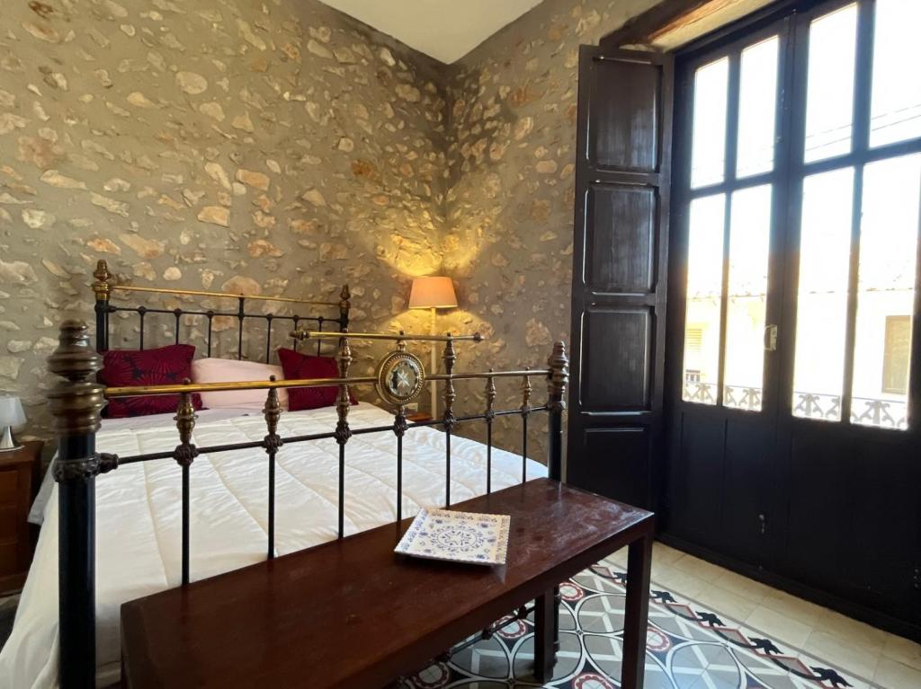 4 bed town_house in Jalón