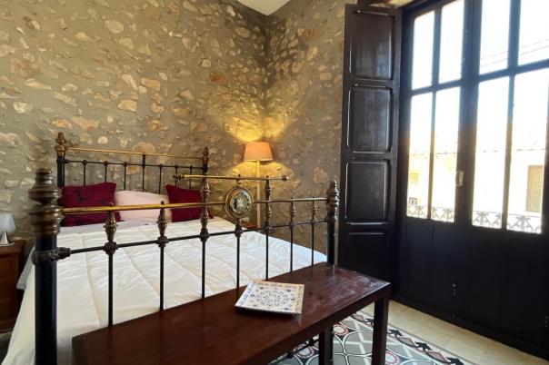 4 bed town_house in Jalón