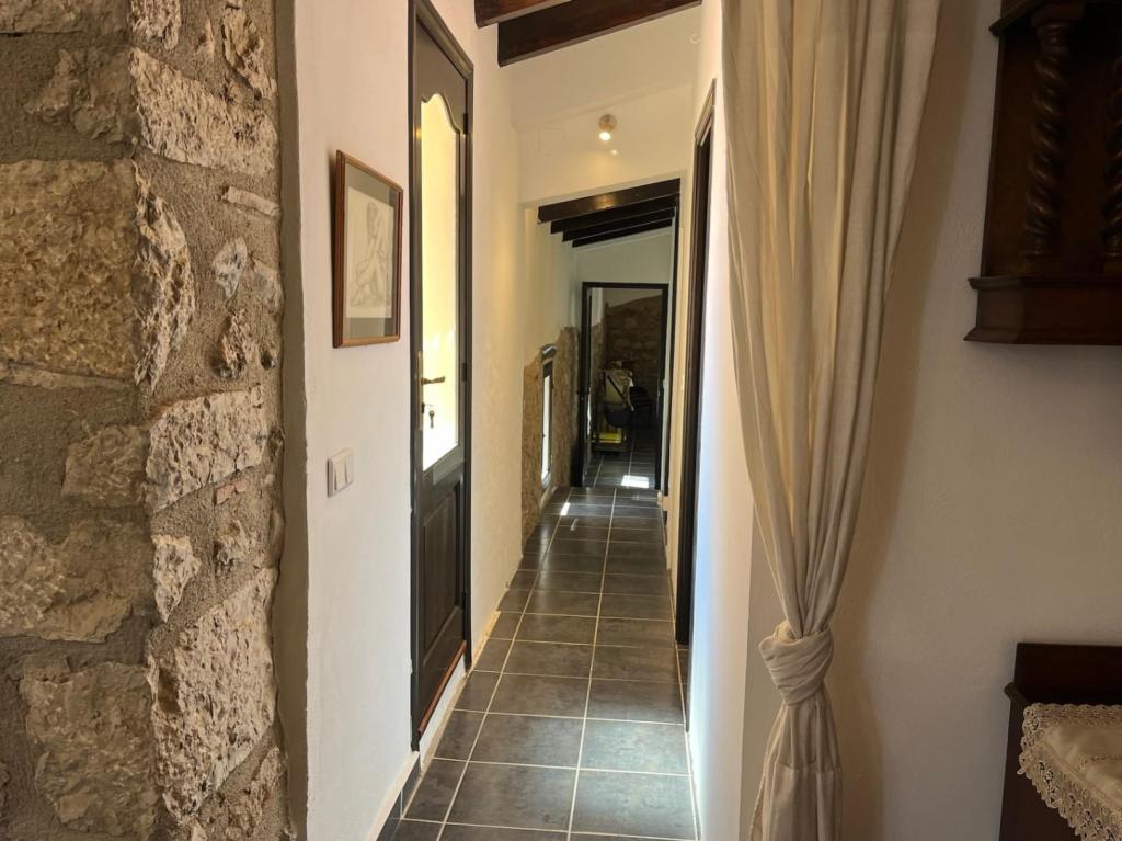 4 bed town_house in Jalón