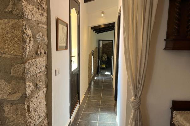 4 bed town_house in Jalón