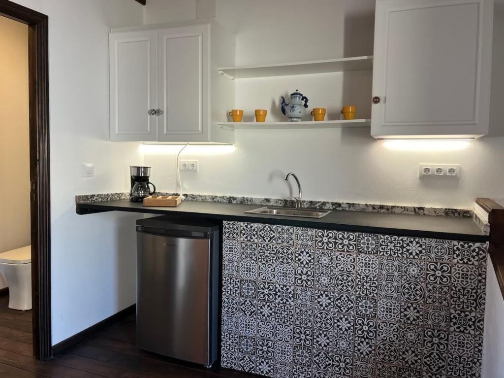 4 bed town_house in Jalón