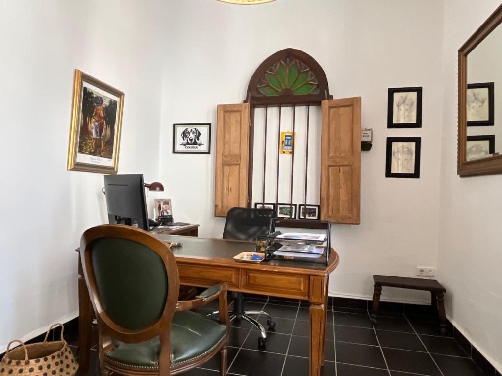 4 bed town_house in Jalón