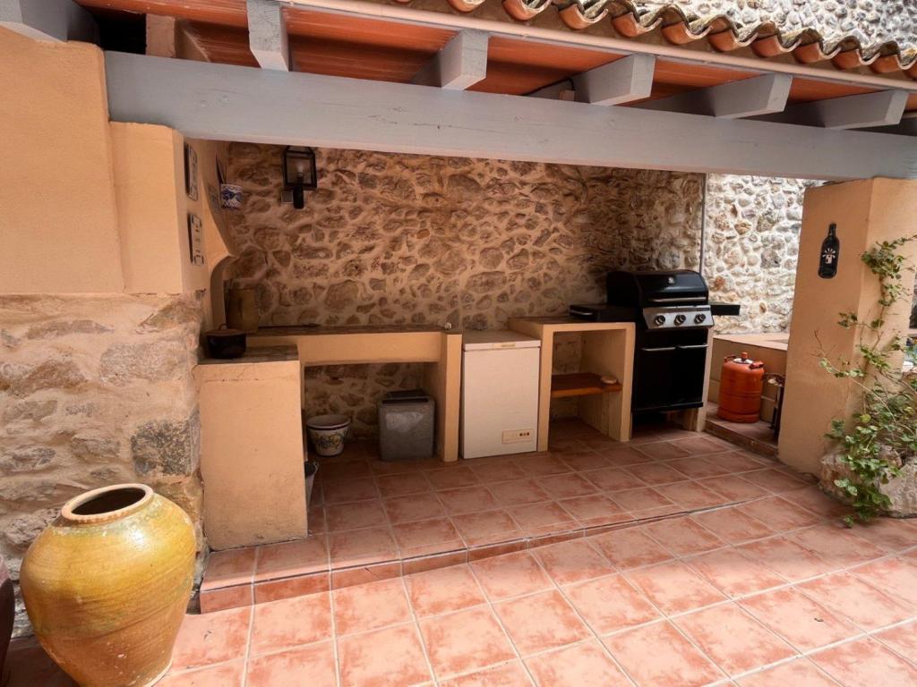 4 bed town_house in Jalón