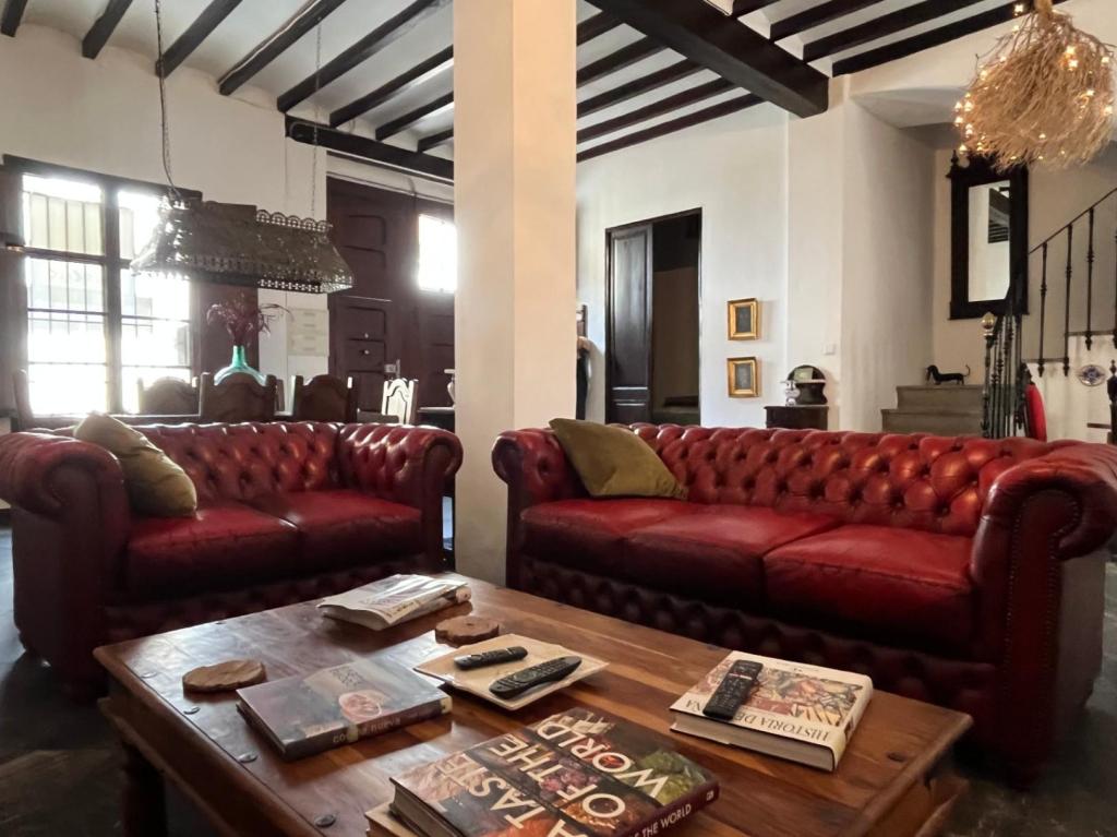 4 bed town_house in Jalón