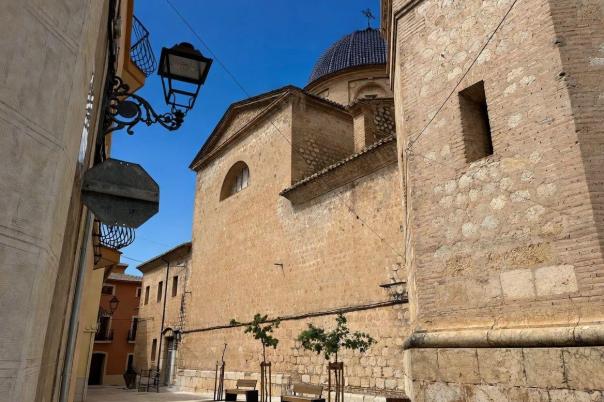 4 bed town_house in Jalón