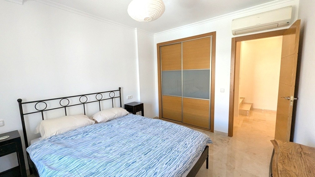 5 bed townhouse in Javea
