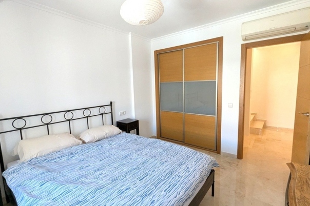 5 bed townhouse in Javea