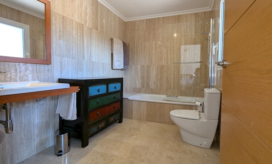 5 bed townhouse in Javea