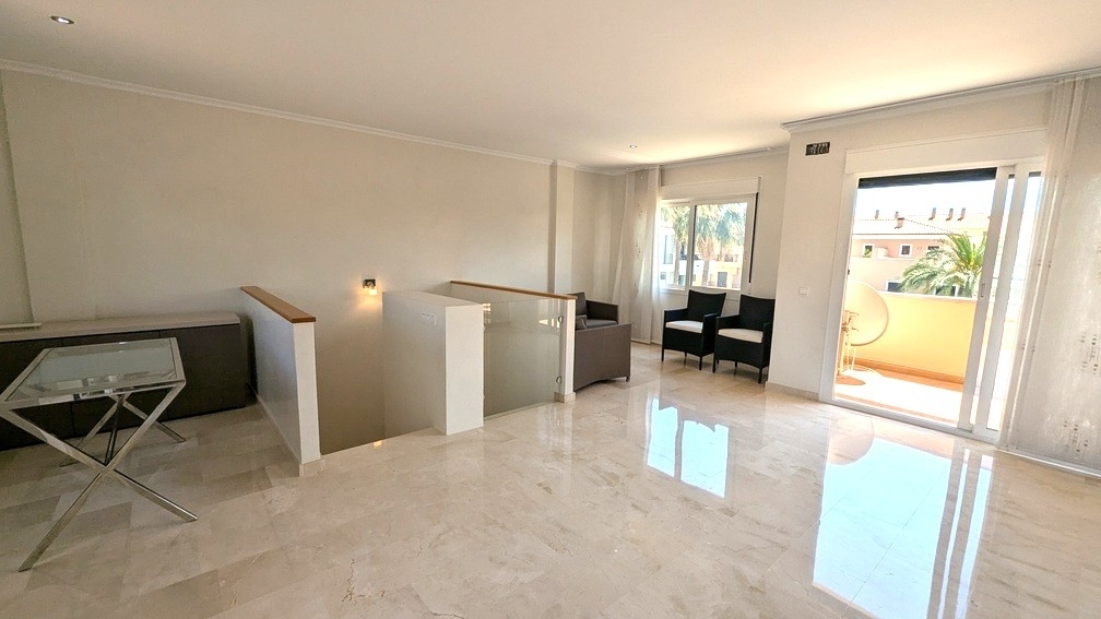 5 bed townhouse in Javea