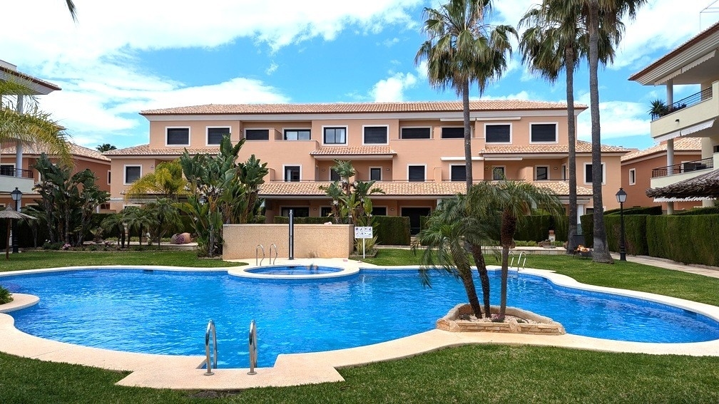 5 bed townhouse in Javea