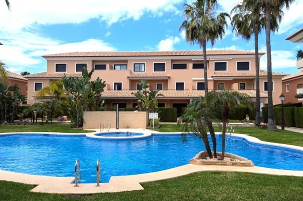5 bed townhouse in Javea