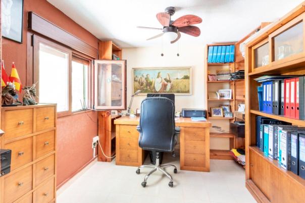 6 bed villa in La Nucía