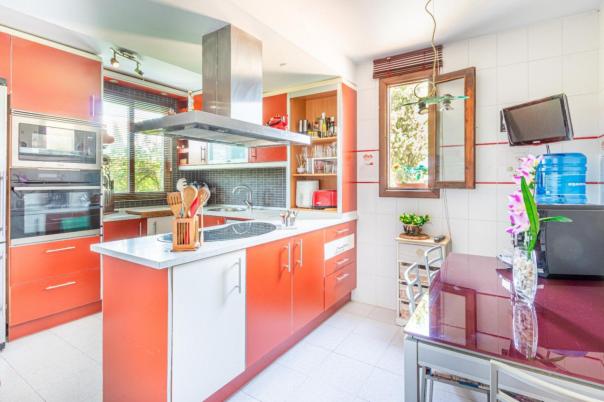 6 bed villa in La Nucía