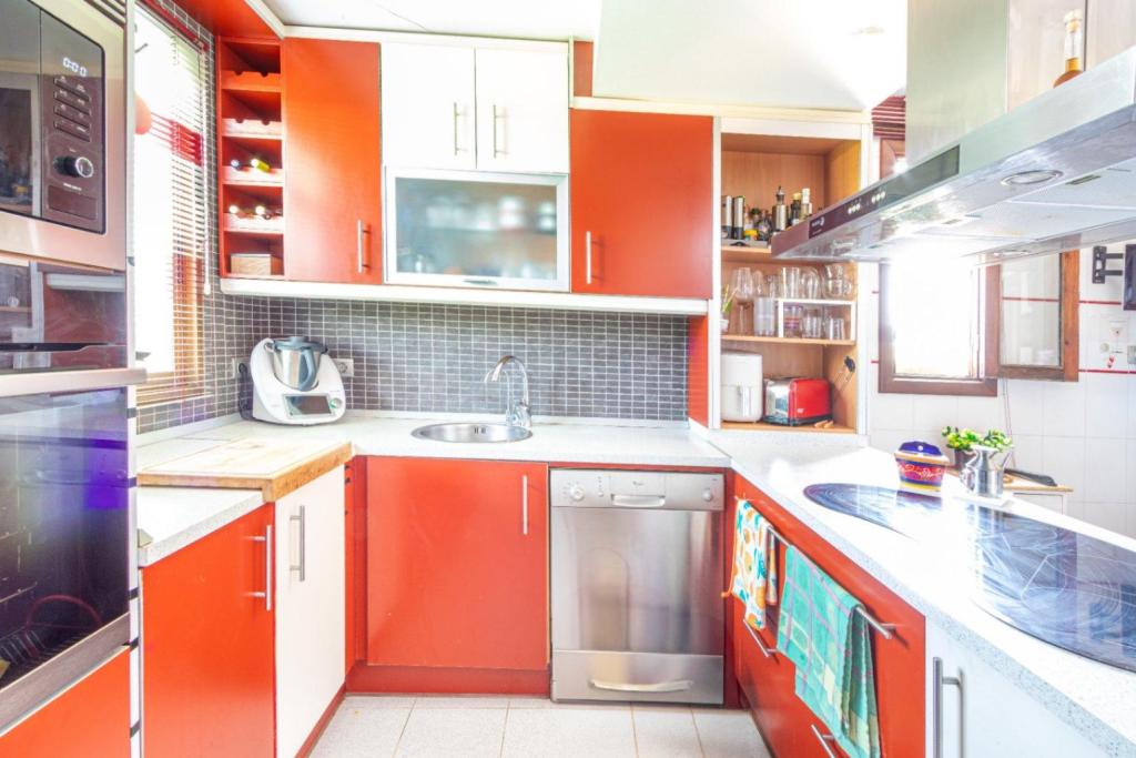 6 bed villa in La Nucía